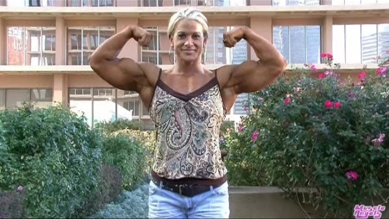 Muscleangels Photos And Videos Of The Most Muscular Women In The World